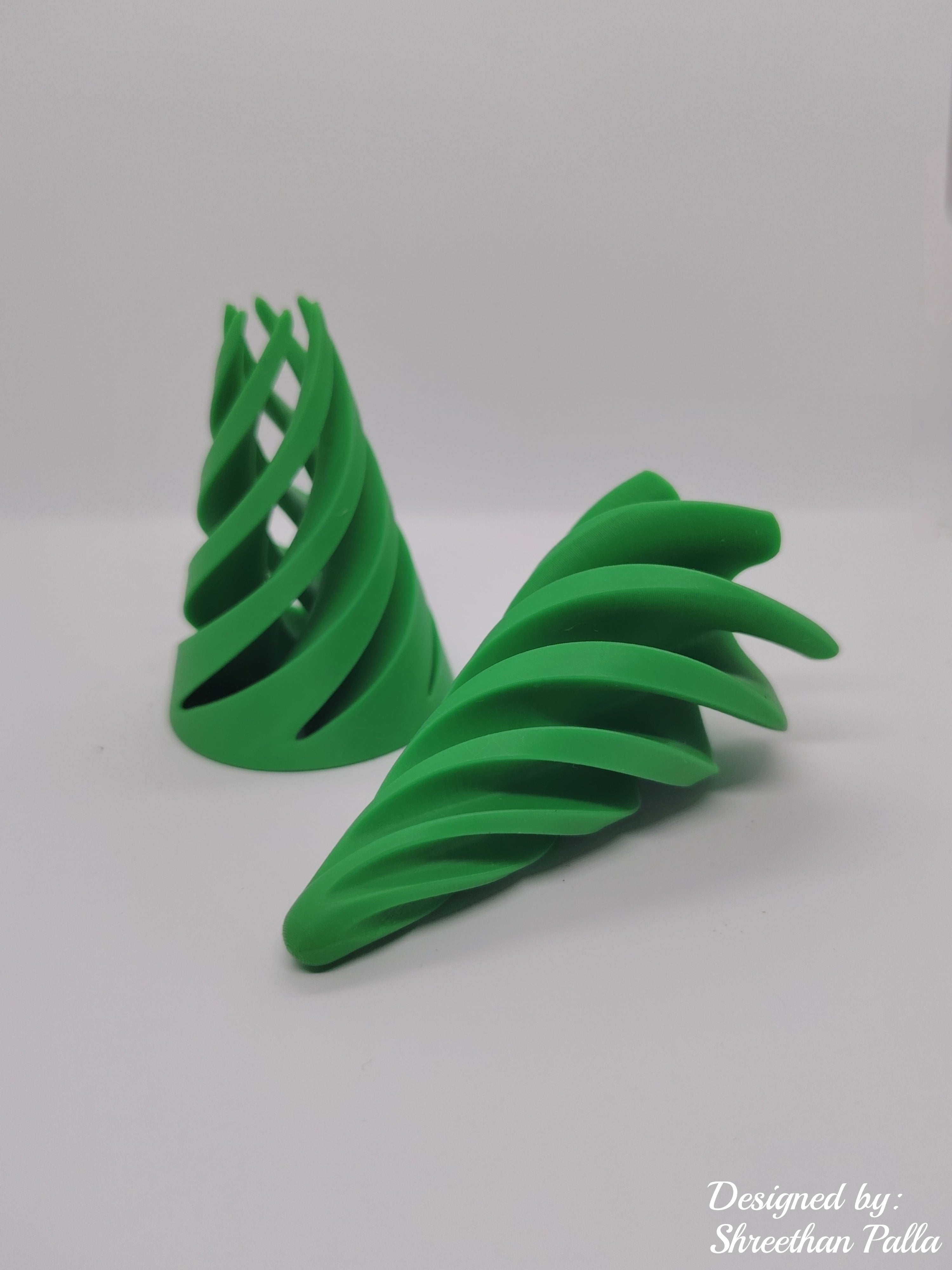 Spiral cone fidget