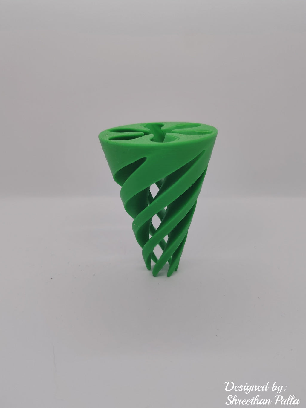 Spiral cone fidget